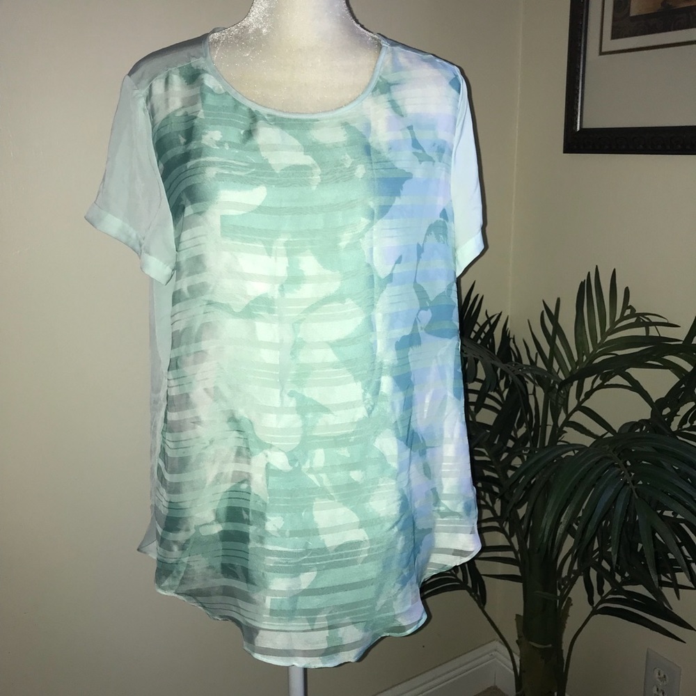 2/$20 NWT Mossimo Hi Lo Short Sleeve Top L